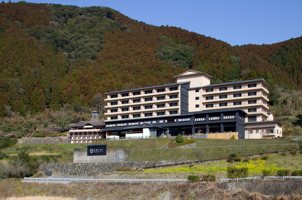 Готель Furuyu Onsen Oncri Саґа Екстер'єр фото